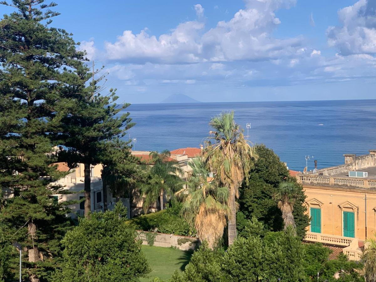 La Piazza Beb Bed and Breakfast Tropea Eksteriør billede
