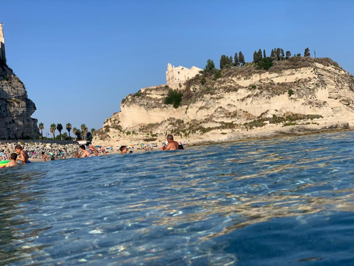 La Piazza Beb Bed and Breakfast Tropea Eksteriør billede