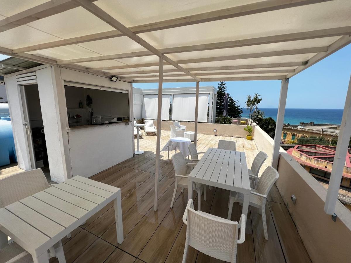 La Piazza Beb Bed and Breakfast Tropea Eksteriør billede